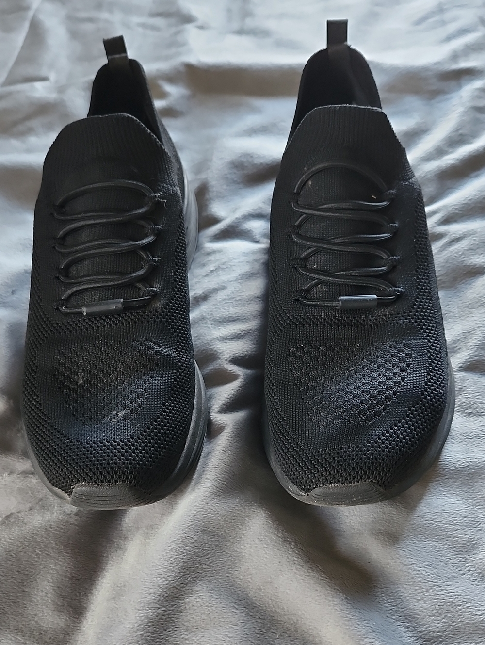 Skechers Black Knit Slip-On Sneakers with Elastic Bungee